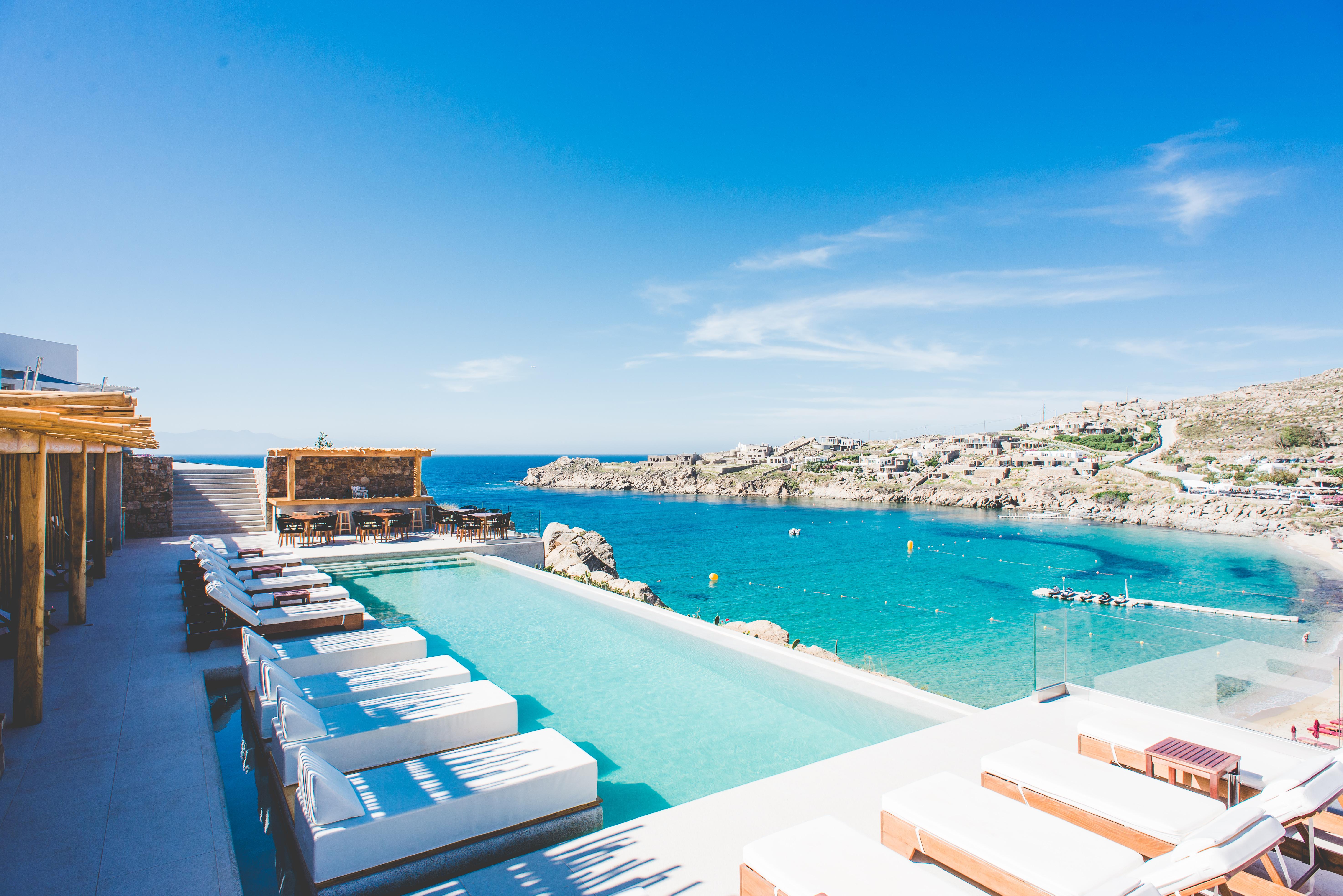 Super Paradise Suites 2* Praia Super Paradise